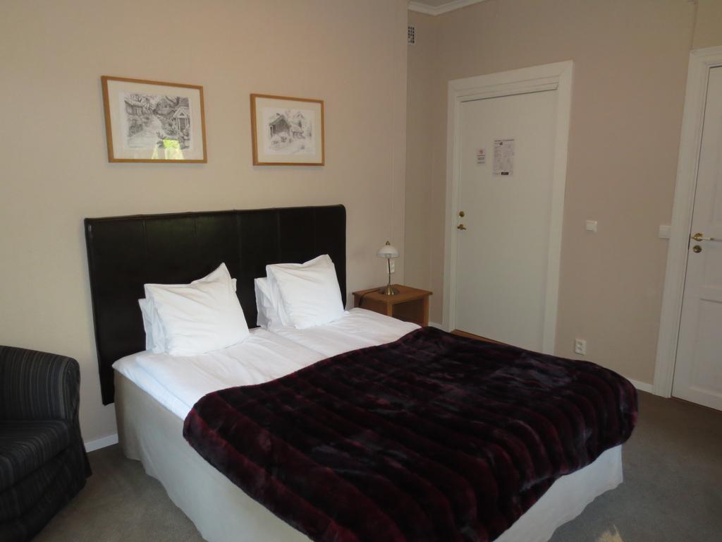 Hotell S:T Olof Falköping Oda fotoğraf